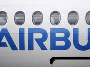 Beschaffung geheimer Unterlagen: Die Staatsanwaltschaft München ermittelt wegen Spionageverdachts gegen Mitarbeiter des europäische Flugzeugbauers Airbus. (Bild: KEYSTONE/EPA/ANDY RAIN)