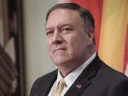 Besuch in Brüssel: US-Aussenminister Pompeo freut sich auf die Zusammenarbeit mit der künftigen EU-Kommissionspräsidentin Ursula von der Leyen. (Bild: KEYSTONE/AP/BEBETO MATTHEWS)