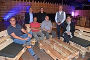 Im Endspurt: (von links) Hardy Rothenberger, Geschäftsleitung; Leone Ming, Messeleitung; Harry Müntener, Geschäftsleitung; Lisa Ruggenthaler, Messebüro; Hansjörg Lutzi, Geschäftsleitung; Georges Lüchinger, Messeleitung und Sarah Bolter, Messebüro. (Bild: Katharina Rutz)