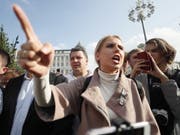 Die russische Aktivistin Ljubow Sobol ist am Montag nach Oppositionsangaben verhaftet worden. (Bild: KEYSTONE/EPA/SERGEI ILNITSKY)