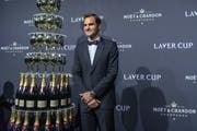 Roger Federer am Gala-Abend des von ihm mitinitiierten Laver Cup. (Bild: KEYSTONE/MARTIAL TREZZINI)