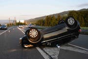 An den Fahrzeugen entstand ein Sachschaden von über 50'000 Franken. (Bild: Kapo SG)