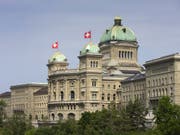 73 Auslandschweizer kandidieren am 20. Oktober für einen Sitz im Nationalrat. (Bild: KEYSTONE/PETER KLAUNZER)