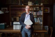 Stefan Sonderegger leitet das Archiv der Ortsbürgergemeinde St. Gallen. (Bild: Benjamin Manser)