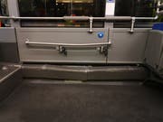 Die Innenverkleidung dieses Busses wurde mutwillig beschädigt. Sie ist altbekannt, die Fan-Problematik. (Bild: SC Kriens)