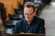 Dirigent Rudolf Lutz musiziert lieber, als sich feiern zu lassen. Bild: J. S. Bach-Stiftung