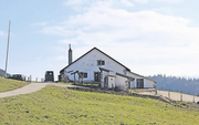 Selbst im Sommer gibt es in der Métairie de Dombresson sämiges Fondue. (Bild: PD)