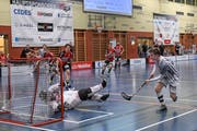 Der Sarner Dominic Durot (rechts) traf im Spiel gegen Malans gleich doppelt. Bild: Simon Abächerli (Malans, 21. September 2019)