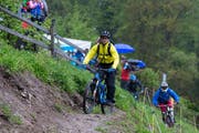 Der Biketrail auf dem Zugerberg. (Bild Roger Zbinden, 14. Mai 2016)