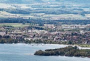 Blick vom Blasenberg ob Zug in Richtung der grössten ZFA-Nehmergemeinde Cham.(Bild: Stefan Kaiser, Zug, 10. Mai 2019)