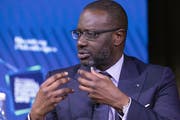 Gestern trat er öffentlich auf: Tidjane Thiam, CEO der Credit Suisse, sprach in New York am Bloomberg Global Business Forum - allerdings nicht über den Beschattungsskandal. (Bild: AP Photo/Mark Lennihan)