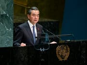 Der chinesische Aussenminister Wang Yi bezeichnete Protektionismus vor der Uno-Vollversammlung als Gefahr für die Weltordnung. (Bild: KEYSTONE/FR61802 AP/CRAIG RUTTLE)