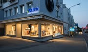 Im Sommer ist die Galerie am Gleis an die Bahnhofstrasse gezogen. Zurzeit stellt der Uzwiler Künstler Ruben D. Brogna aus. (Bild: PD)