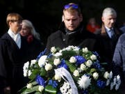 Gedenken an die Opfer der «Estonia» in der estnischen Hauptstadt Tallinn. (Bild: KEYSTONE/EPA/VALDA KALNINA)