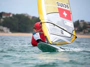 Windsurfer Mateo Sanz Lanz sichert der Schweiz einen Olympia-Quotenplatz (Bild: KEYSTONE/EPA EFE/PEDRO PUENTE HOYOS)