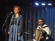 «Sälbander»: Zu zweit touren Nadja Räss und Markus Flückiger durchs Land. (Bild: Michael Hug)