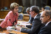 Bisher setzte sich Brigitte Häberli im Ständerat zusammen mit Roland Eberle (SVP) für den Thurgau ein. (Bild: Anthony Anex/Keystone)