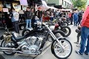 Das Harleytreffen lockte viel interessiertes Publikum an. (Bild: Hansruedi Rohrer)