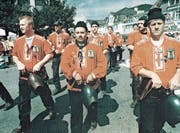 Eidgenössisches Scheller- und Trychlertreffen – farbenprächtig und lautstark Bild: PD