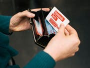 Die Organspende-Initiative verlangt einen Paradigmenwechsel in der Organspende. (Bild: KEYSTONE/CHRISTIAN BEUTLER)