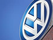 Nach langer Vorbereitung kommt es am heutigen Montag in Deutschland zum ersten grossen Gerichtsverfahren gegen den deutschen VW-Konzern wegen des Abgas-Skandals. (Bild: KEYSTONE/AP/MICHAEL SOHN)