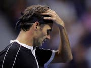 Schmerzhaftes und abruptes Ende: Roger Federer ist am US Open ausgeschieden (Bild: KEYSTONE/AP/CHARLES KRUPA)