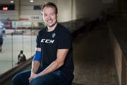 Jan Kovar, hier nach dem Training in der Eishalle in Sursee, war ein heiss begehrter Spieler auf dem Transfermarkt. Bild: Eveline Beerkircher (Sursse, 22. August 2019)