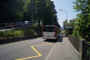 Die Bushaltestelle Berneggstrasse in St.Gallen. Hier rollte der Bus vergangenen Sommer ohne Fahrer die Strasse hinunter.