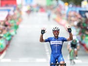 10. Grand-Tour-Sieg für den Belgier: Philippe Gilbert gewinnt in Bilbao die 12. Etappe der Vuelta (Bild: KEYSTONE/EPA EFE/JAVIER LIZON)