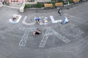 Die Jubla-Gruppen werben seit Wochen für den Jubla-Tag vom Samstag. (Bild: PD)