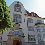 Die Stimmung an der Rheinecker Oberstufe belastet die Schülerinnen und Schüler. Bild: Jolanda Riedener