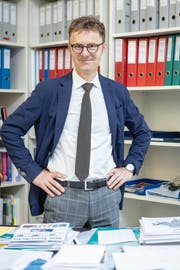 «Das Erkämpfte darf nicht durch Frankenaufwertungen verloren gehen»: Daniel Lampart, der Chefökonom des Schweizerischen Gewerkschaftsbunds, nimmt die Nationalbank in die Pflicht. (Bild: Chris Iseli, Bern, 5. September 2019)
