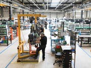 UBS senkt die Prognose für das Schweizer Wirtschaftswachstum 2019 auf +0,7 Prozent. (Bild: KEYSTONE/GAETAN BALLY)