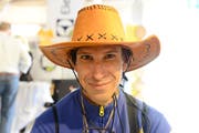 Alex Bucher kommt eigentlich nur wegen der Wettbewerbe, findet die Messe aber trotzdem interessant. Bild: Hansruedi Rohrer