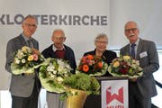 Drei Präsidenten, eine Präsidentin: Urs Pilgrim, Marco Hauser, Hanny Grob und Robert Häfner (von links) freuen sich mit vielen Gästen über den Erfolg der Stiftung Murikultur. (Bild: Eddy Schambron)