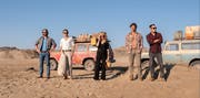«Verkitscht» sei der neue Netflix-Film «The Red Sea Diving Resort» – und trotzdem wahr, sagt Ex-Mossad-Agent Gad Shimron. (Bild: Netflix)