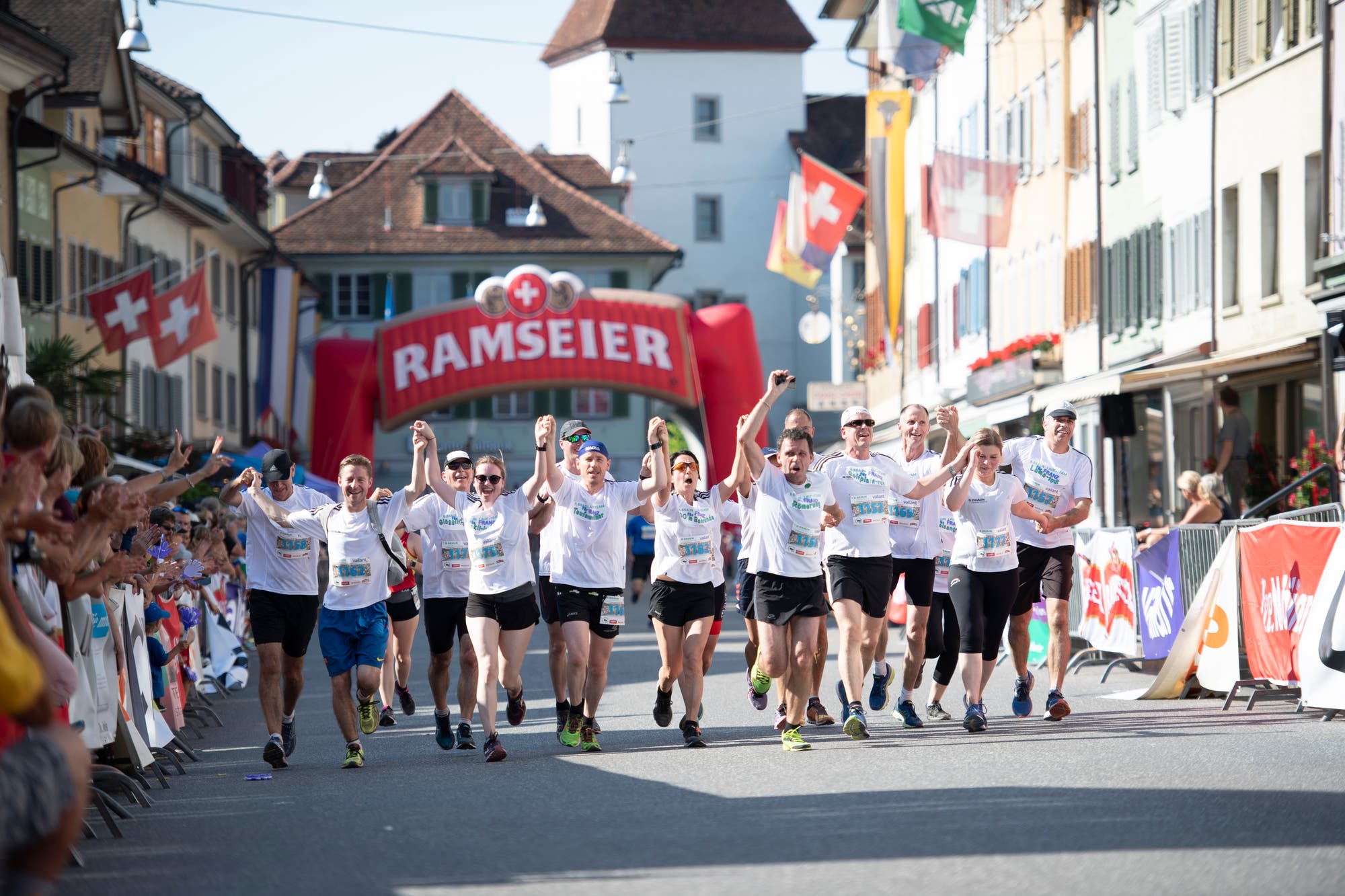 luzernerzeitung.chzentralschweizluzernmit leib luzernerzeitung.chzentralschweizluzernmit leib