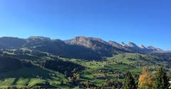 Morgensonne im Toggenburg. (Bild: Toni Sieber)