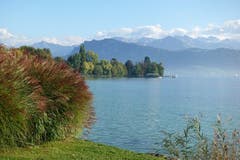 Herbstlicher Farbenzauber am Quai, in Luzern. (Bild: Josef Habermacher (Luzern, 11. Oktober 2018))