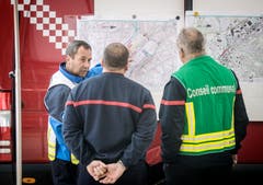Frauenfeld TG - In einer gross angelegten Übung zum Thema Koordination kamen Feuerwehrleute aus der ganzen Schweiz nach Frauenfeld.