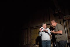 Die Schauspieler Helga Pedross aus Bludenz und Thomas Hassler aus Balzers in Aktion.