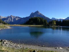 Der idyllische Arnisee auf 1360 Meter über Meer. (Bild: Urs Gutfleisch (Arnisee, 12. Oktober 2018))
