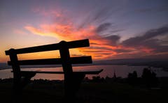 Abendrot über dem Zugersee. (Bild: Daniel Hegglin (Zug, 16. Oktober 2018))