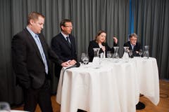 Z'graggen im Wahlkampf 2012: Podium mit Beat Arnold, Josef Dittli und Markus Züst (von links). (Bild: Dominik Wunderli (Altdorf, 26. Februar 2012))