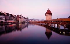 Abendstimmung in Luzern. (Bild: Marianne Schmid (Luzern, 17. Oktober 2018))