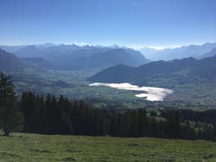 Föhn über dem Lauerzersee. (Bild: Alain Schmutz (Wildspitz, 14. Oktober 2018))
