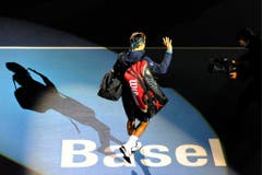 2011 - Roger Federer kommt zum Finalspiel gegen den Japaner Kei Nishikori, das er gewinnt. (KEYSTONE/Georgios Kefalas)