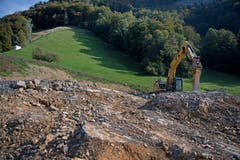Die Erweiterung des Holcim Steinbruchs Kehrsiten im Bereich Oberzingel. (Bild: Corinne Glanzmann, Kehrsiten, 16. Oktober 2018)