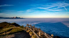 Toller Blick über das Nebelmeer Richtung Pilatus. (Bild: Stefan Kunz (Rigi, 21. Oktober 2018))