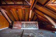 Auch im Dachstock stehen wichtige Arbeiten an. Weil er aber auch nach dem Umbau nicht mehr betriebstauglich sein wird, bleibt er geschlossen.